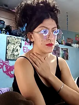 Snapshot of LoveElectra chatting on 10.13.25 LoveElectra online show from 10.13.25