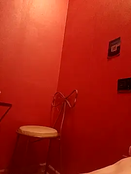 Snapshot of gunian chatting on 02.18.25 gunian online show from 02.18.25