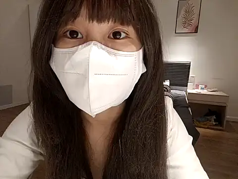 Snapshot of gunian chatting on 02.24.25 gunian online show from 02.24.25