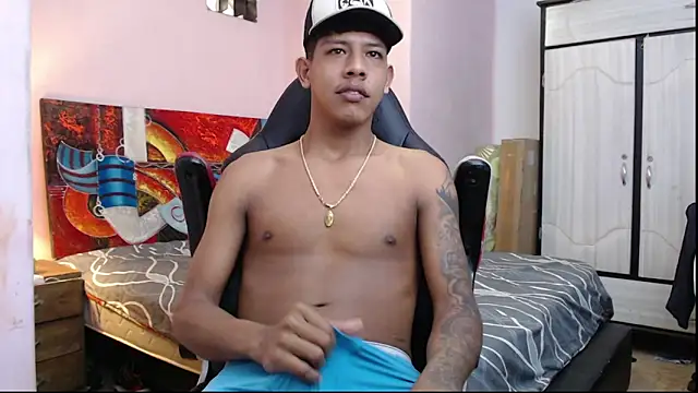 Snapshot of mr_stiven_ chatting on 02.05.25 mr stiven  online show from 02.05.25