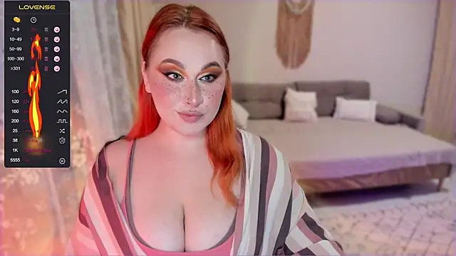 Snapshot of Flower_Camellia77 chatting on 09.25.25 Flower Camellia77 online show from 09.25.25