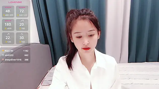 Snapshot of CN-Babycat chatting on 02.12.25 CN-Babycat online show from 02.12.25