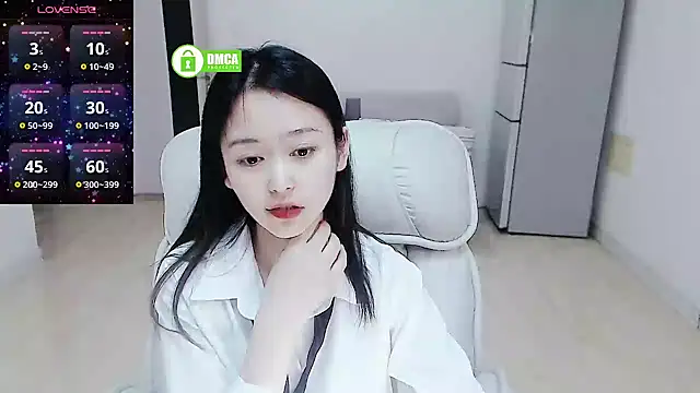 Snapshot of CN-Babycat chatting on 02.26.25 CN-Babycat online show from 02.26.25