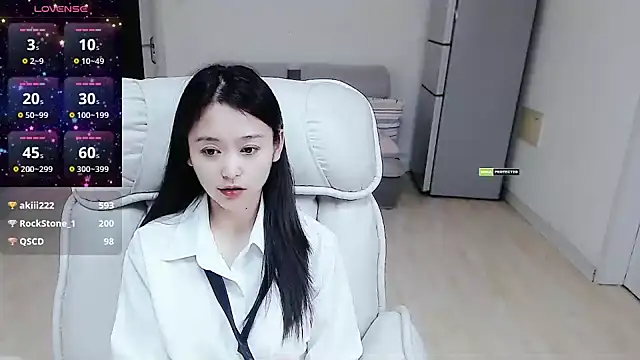 Snapshot of CN-Babycat chatting on 02.26.25 CN-Babycat online show from 02.26.25