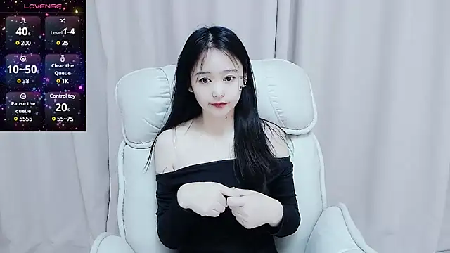 Snapshot of CN-Babycat chatting on 02.28.25 CN-Babycat online show from 02.28.25