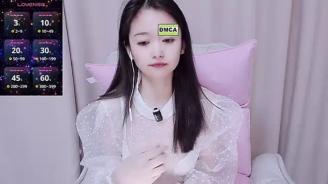 Snapshot of CN-Babycat chatting on 03.19.25 CN-Babycat online show from 03.19.25