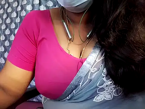 Snapshot of Tamilsathya2024 chatting on 03.10.25 Tamilsathya2024 online show from 03.10.25