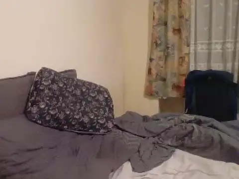 Snapshot of farock chatting on 12.14.24 farock online show from 12.14.24