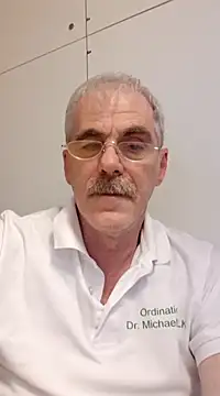 Snapshot of farock chatting on 01.14.25 farock online show from 01.14.25