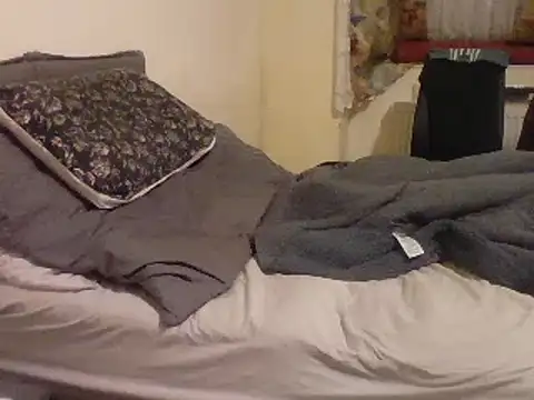 Snapshot of farock chatting on 03.03.25 farock online show from 03.03.25