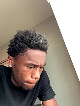 Snapshot of ccswoo chatting on 09.12.25 ccswoo online show from 09.12.25