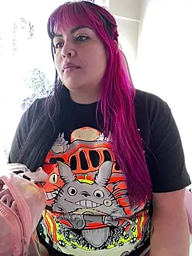 Snapshot of Pinky-Flower chatting on 02.15.25 Pinky-Flower online show from 02.15.25