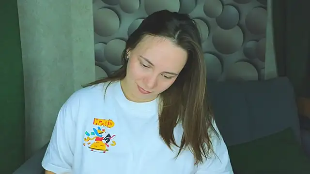 Snapshot of Cute_smile_sharon chatting on 09.20.25 Cute smile sharon online show from 09.20.25