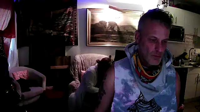 Snapshot of SilverandFox chatting on 01.21.25 SilverandFox online show from 01.21.25