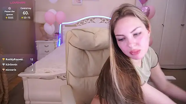 LexxiJoy online show from 02.18.25