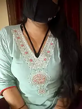 Snapshot of Soniya_444 chatting on 01.21.25 Soniya 444 online show from 01.21.25