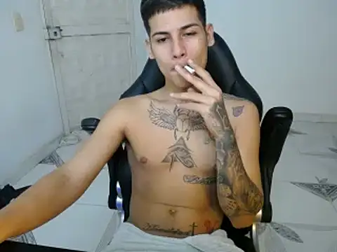 Snapshot of Clyde019 chatting on 01.09.25 Clyde019 online show from 01.09.25