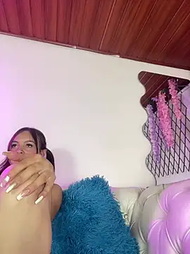 Snapshot of Valen_sr_ chatting on 01.25.25 Valen sr  online show from 01.25.25