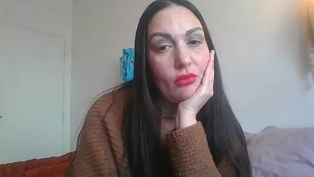 Snapshot of BELLAMORGANE1 chatting on 01.25.25 BELLAMORGANE1 online show from 01.25.25