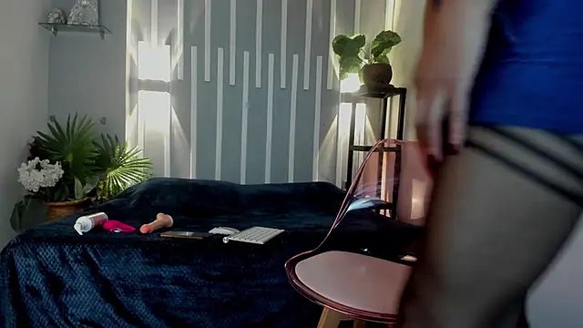 Snapshot of Samantha__cooper chatting on 03.07.25 Samantha  cooper online show from 03.07.25