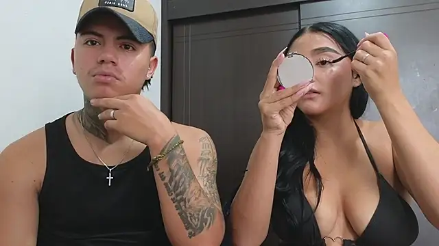 Snapshot of Thiago_x_Sahara chatting on 03.14.25 Thiago x Sahara online show from 03.14.25