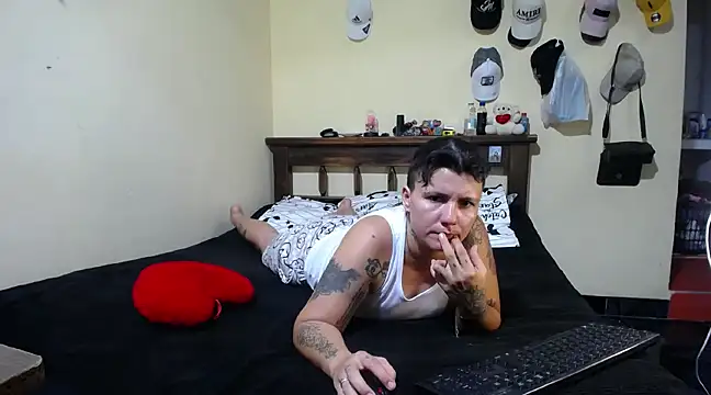 Snapshot of maite_delgado chatting on 02.18.25 maite delgado online show from 02.18.25