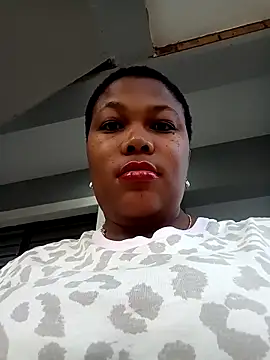 Snapshot of Teassa90 chatting on 09.21.25 Teassa90 online show from 09.21.25