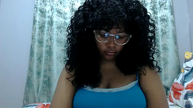 Snapshot of Teassa90 chatting on 10.15.25 Teassa90 online show from 10.15.25