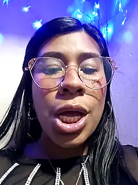 Snapshot of Pamelamilkk_1007 chatting on 02.09.25 Pamelamilkk 1007 online show from 02.09.25