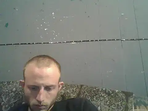 Snapshot of 618fuckupp chatting on 03.01.25 618fuckupp online show from 03.01.25