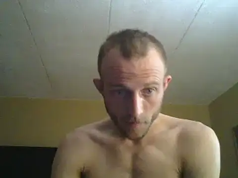 Snapshot of 618fuckupp chatting on 03.06.25 618fuckupp online show from 03.06.25