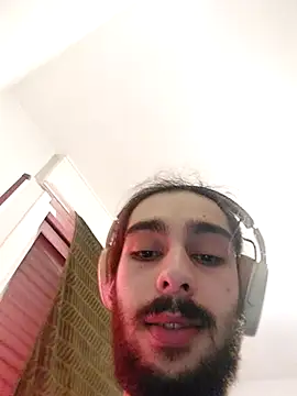 Snapshot of Levi_Latino chatting on 02.15.25 Levi Latino online show from 02.15.25