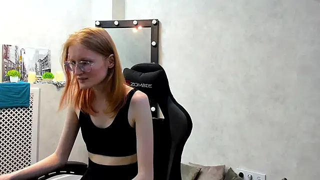 Snapshot of ElizabethHarpper chatting on 02.06.25 ElizabethHarpper online show from 02.06.25