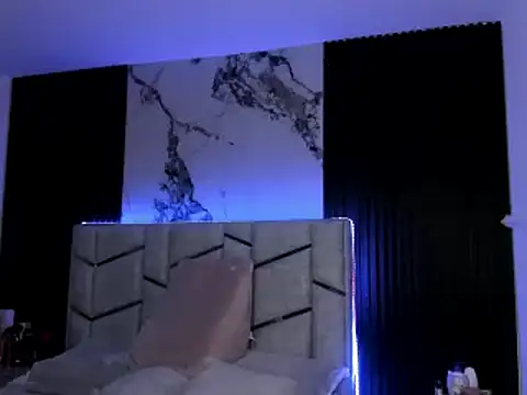 Snapshot of daniiphoeniixx chatting on 01.26.25 daniiphoeniixx online show from 01.26.25