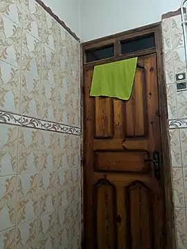 Snapshot of KlachDZ chatting on 02.22.25 KlachDZ online show from 02.22.25