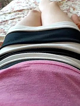 Snapshot of AnnalSV91 chatting on 03.20.25 AnnalSV91 online show from 03.20.25