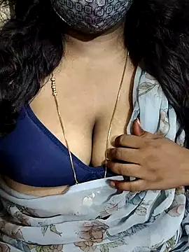 Snapshot of Rathi22 chatting on 09.30.25 Rathi22 online show from 09.30.25