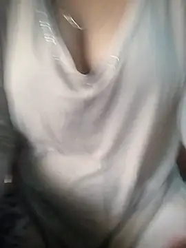 Snapshot of muskan-Sharma chatting on 09.11.25 muskan-Sharma online show from 09.11.25