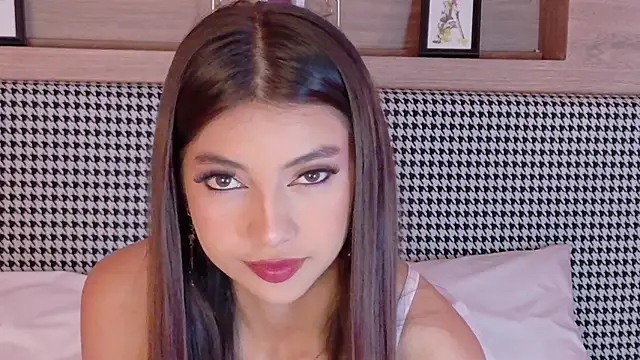 Snapshot of NickyBelmonth chatting on 02.01.25 NickyBelmonth online show from 02.01.25