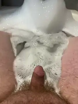 Snapshot of Ucsamiam chatting on 03.16.25 Ucsamiam online show from 03.16.25