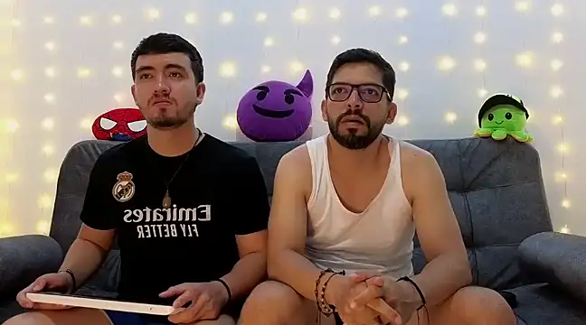 Snapshot of ErickBrant chatting on 02.26.25 ErickBrant online show from 02.26.25