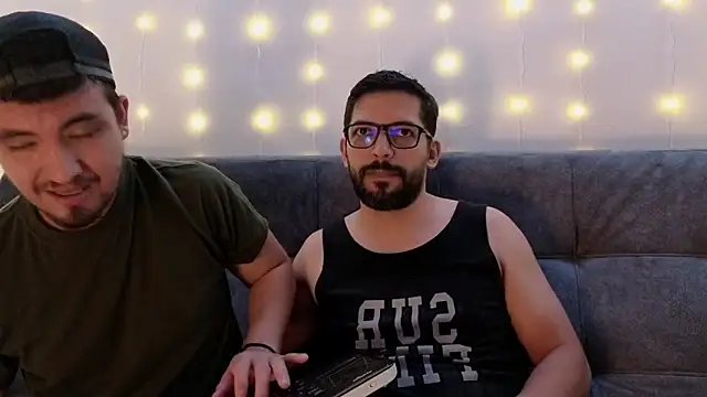 Snapshot of ErickBrant chatting on 03.15.25 ErickBrant online show from 03.15.25