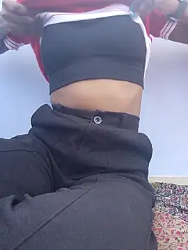 Snapshot of Barbie_183 chatting on 03.04.25 Barbie 183 online show from 03.04.25