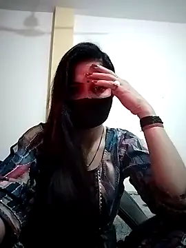 Snapshot of priyancyfun chatting on 02.06.25 priyancyfun online show from 02.06.25