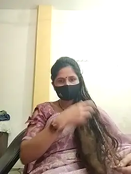 Snapshot of priyancyfun chatting on 02.09.25 priyancyfun online show from 02.09.25