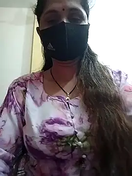 Snapshot of priyancyfun chatting on 02.11.25 priyancyfun online show from 02.11.25