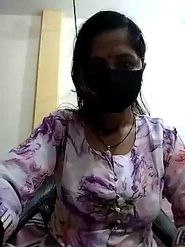 Snapshot of priyancyfun chatting on 02.12.25 priyancyfun online show from 02.12.25