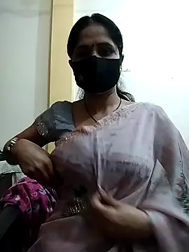 Snapshot of priyancyfun chatting on 02.22.25 priyancyfun online show from 02.22.25