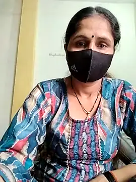 Snapshot of priyancyfun chatting on 03.07.25 priyancyfun online show from 03.07.25