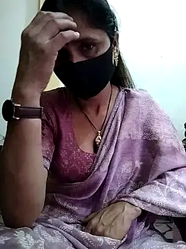 Snapshot of priyancyfun chatting on 03.07.25 priyancyfun online show from 03.07.25